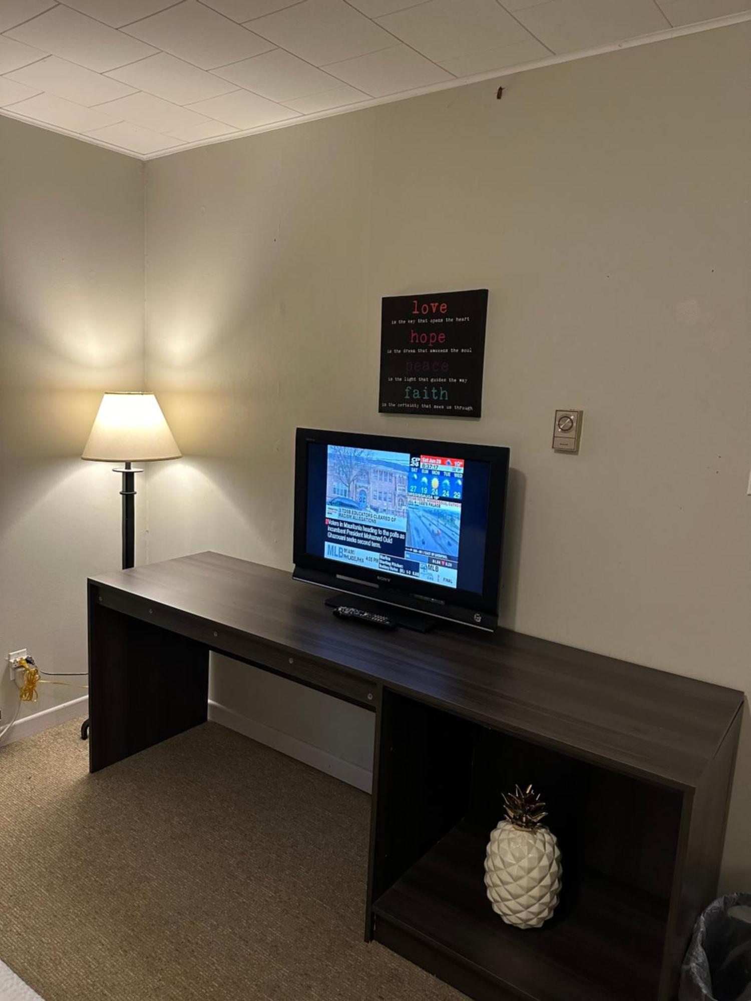 קינקרדין Lakeview Motel & Cottage מראה חיצוני תמונה