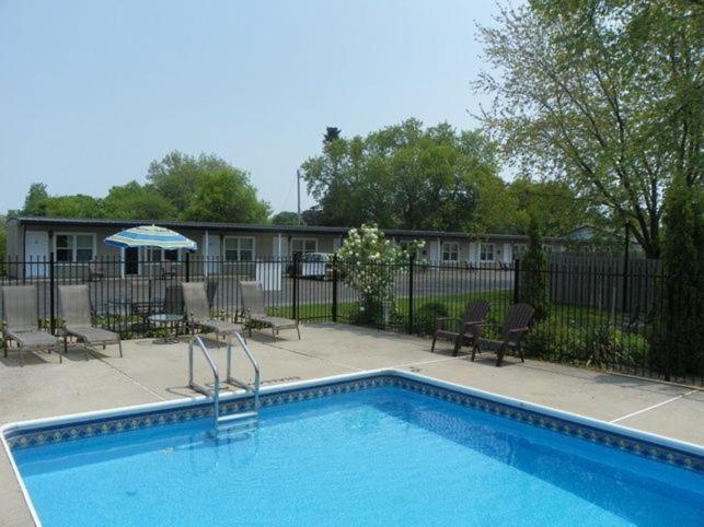 קינקרדין Lakeview Motel & Cottage מראה חיצוני תמונה